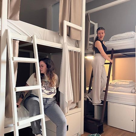 Lisbon Destination Hostel Екстериор снимка